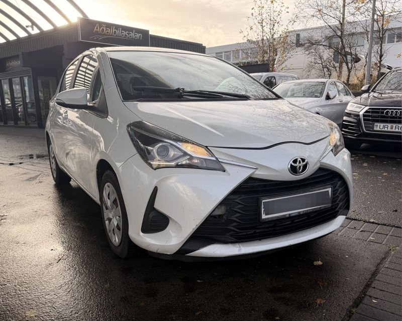 2017 Toyota Yaris