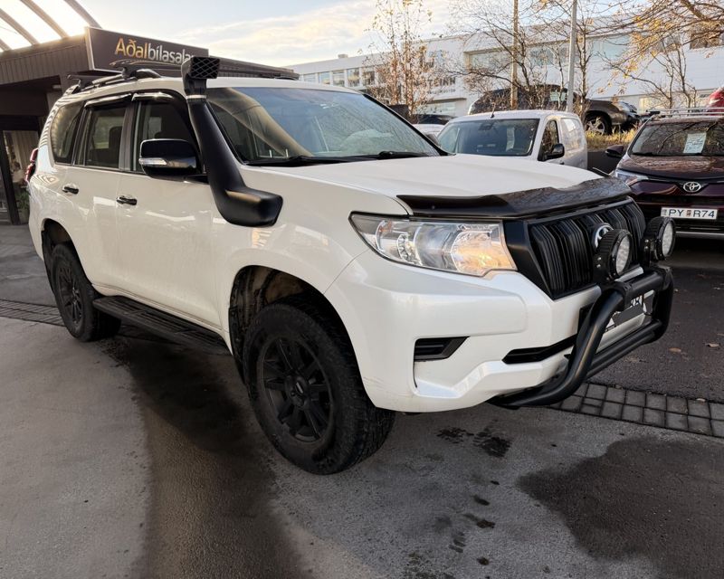 2019 Toyota Land Cruiser 150 Series 7 Sæta