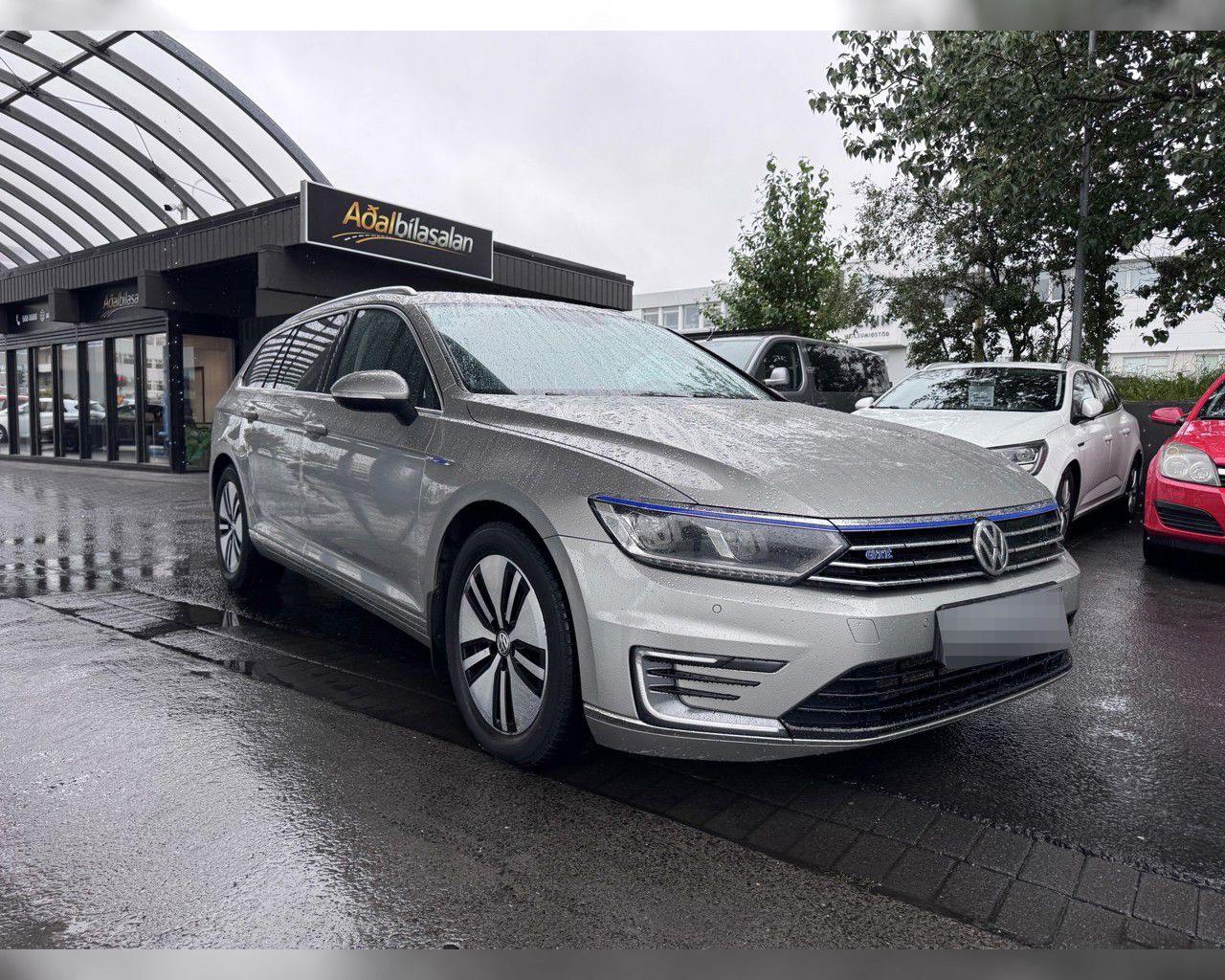 2016 VW Passat GTE Variant