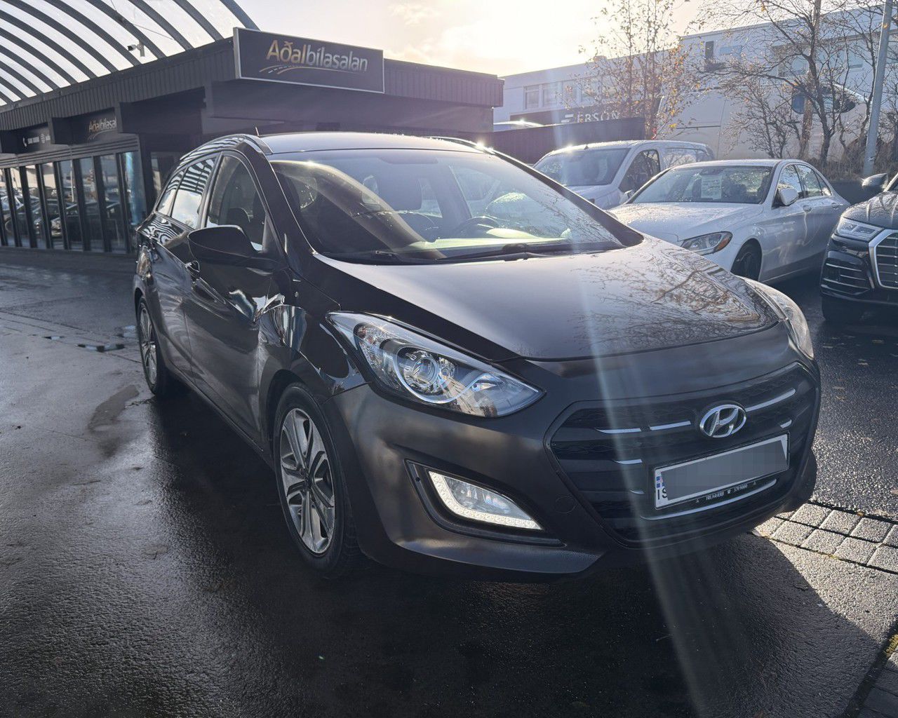2016 Hyundai i30