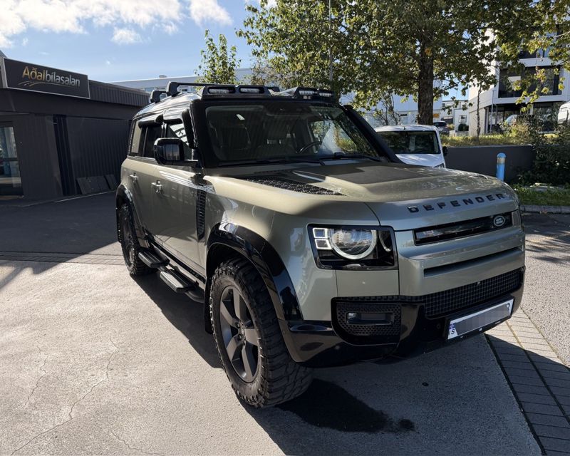 2020 Land Rover Defender Hse AT