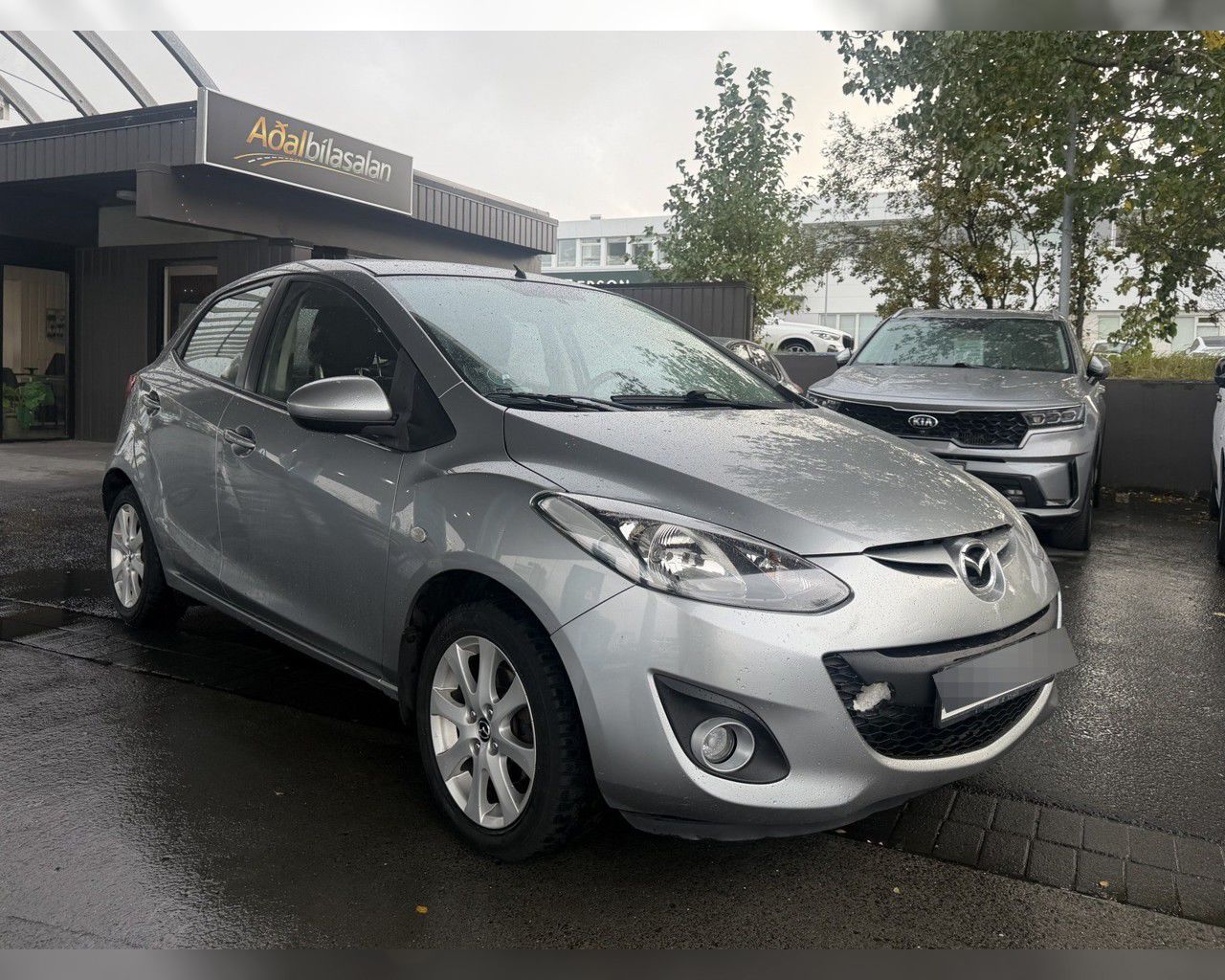 2013 Mazda 2