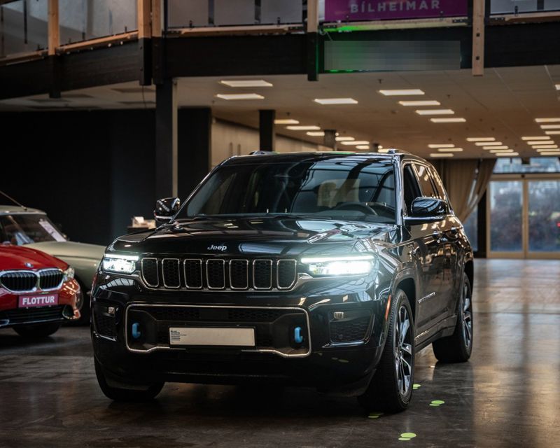 2025 Jeep Grand Cherokee Overland