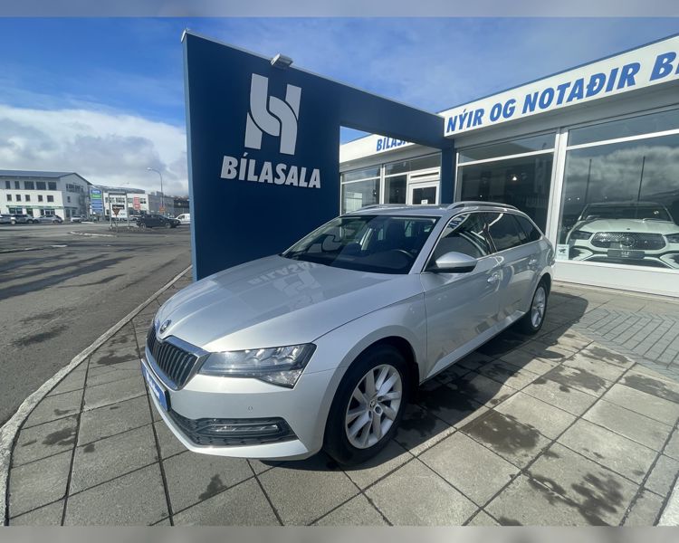 Skoda Superb 2021