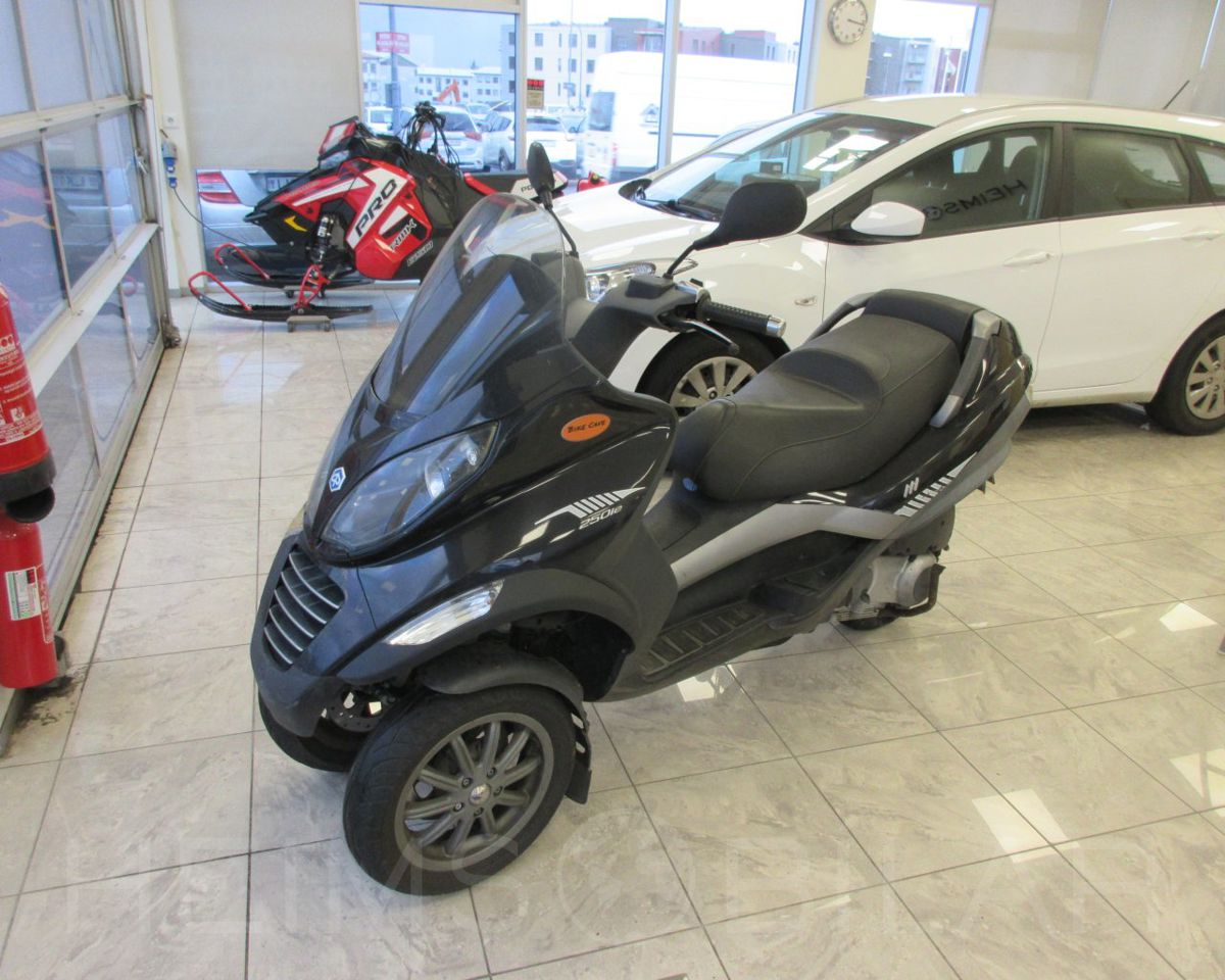 Piaggio M47